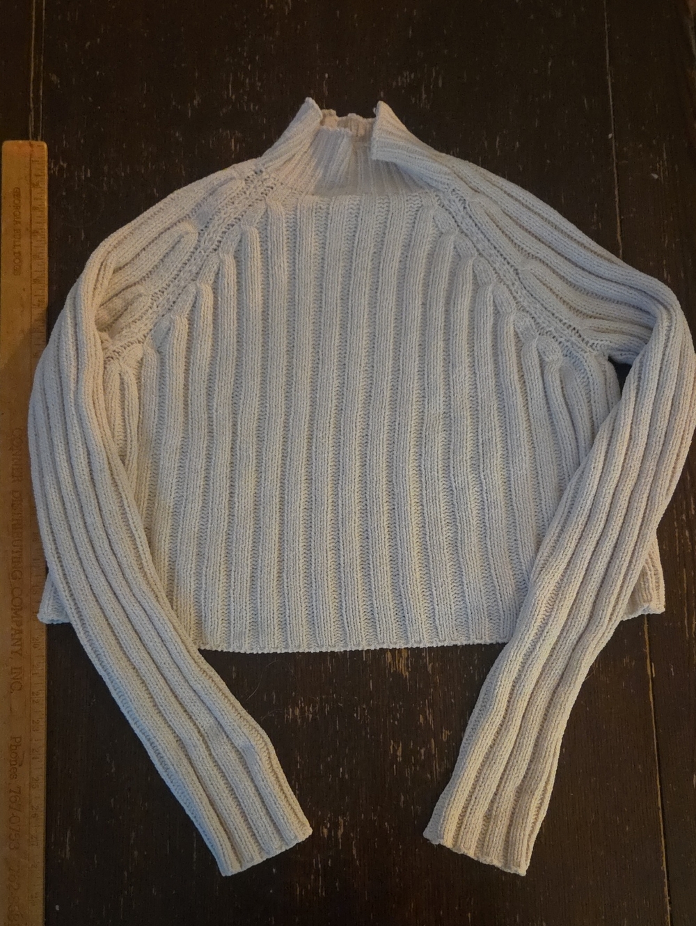 American Eagle Outfitters Cream Ribbed Cropped Turtleneck Sweater
